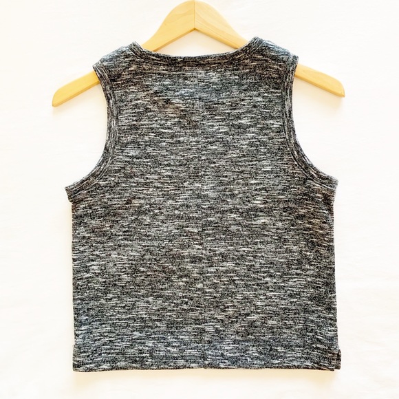 BR Fitted Tank - Picture 2 of 3